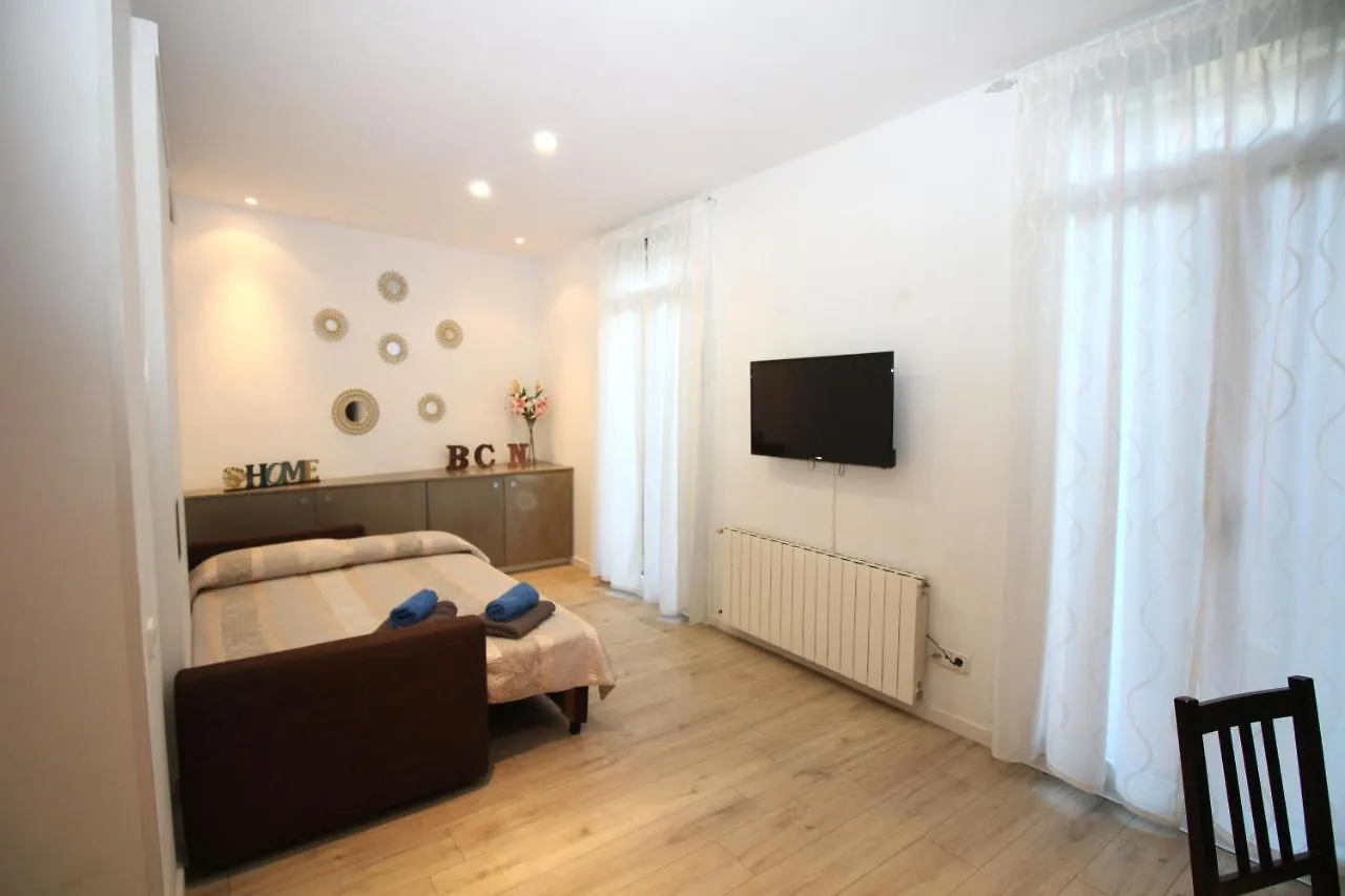 Bed & Breakfast Habitaciones Luminosas Barcelona Spain